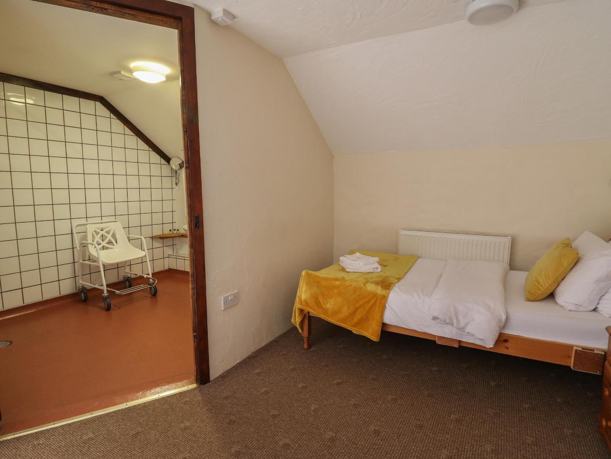 Y Felin Villa Llanybydder ภายนอก รูปภาพ