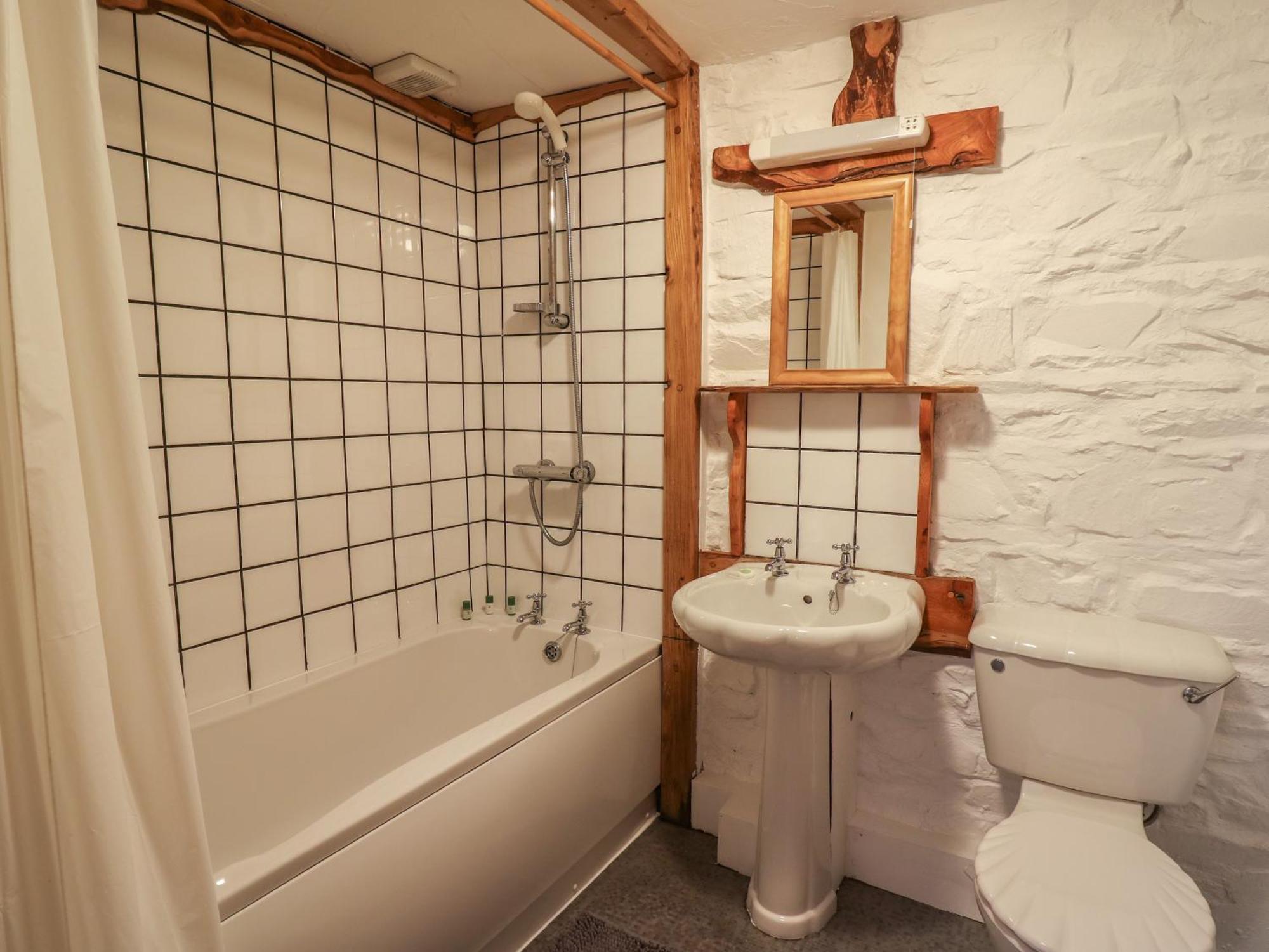 Y Felin Villa Llanybydder ภายนอก รูปภาพ